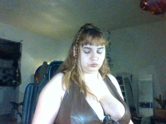BustyPrincessLeila webcam