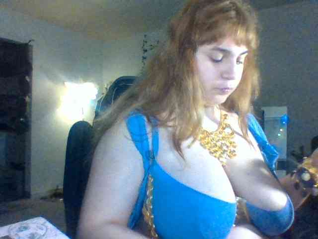 BustyPrincessLeila webcam