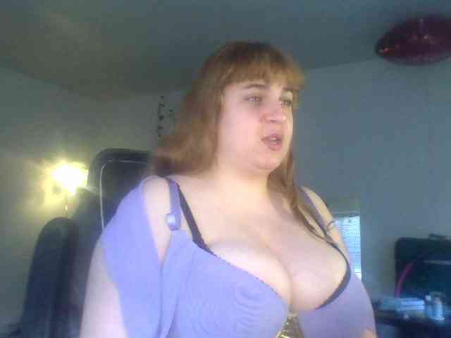 BustyPrincessLeila webcam