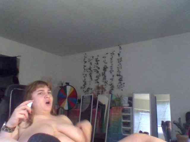 BustyPrincessLeila webcam