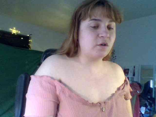 BustyPrincessLeila webcam