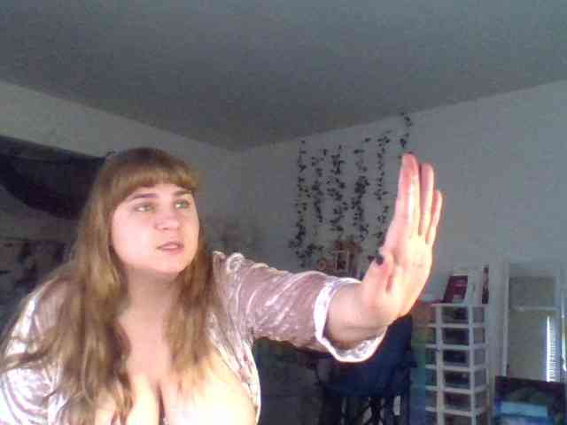 BustyPrincessLeila webcam