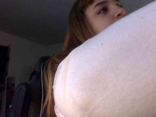 BustyPrincessLeila webcam