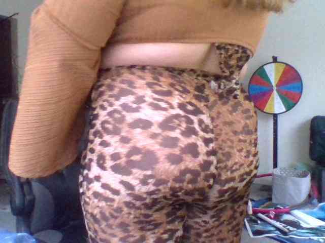 BustyPrincessLeila webcam