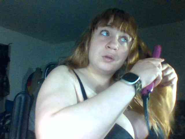 BustyPrincessLeila webcam