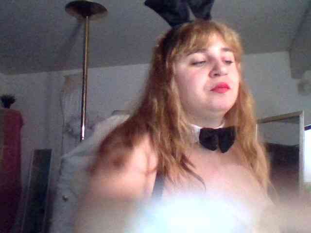 bustyprincessleila bustyprincessleila