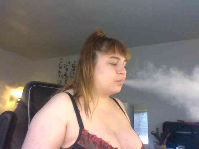 BustyPrincessLeila webcam