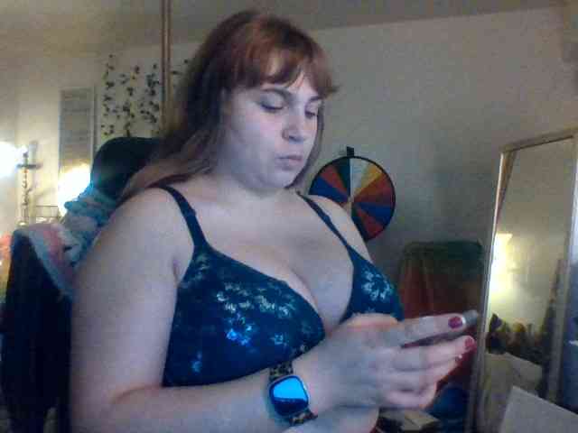 BustyPrincessLeila webcam