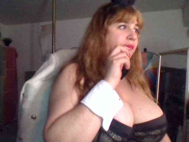 bustyprincessleila bustyprincessleila