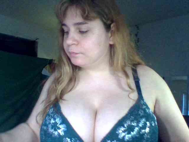 BustyPrincessLeila webcam