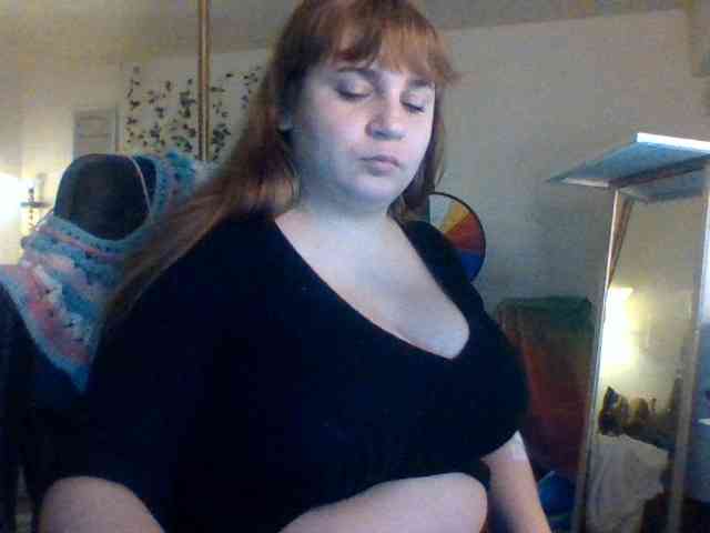 BustyPrincessLeila webcam