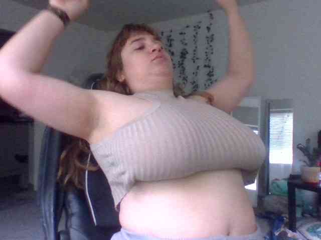 BustyPrincessLeila webcam