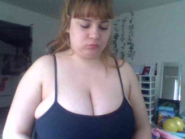 BustyPrincessLeila webcam