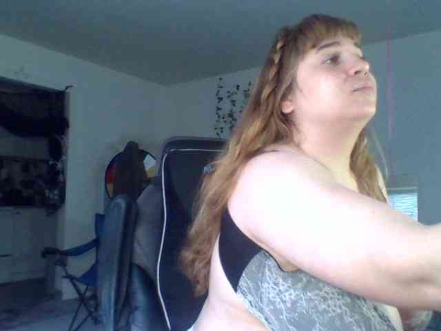 BustyPrincessLeila webcam