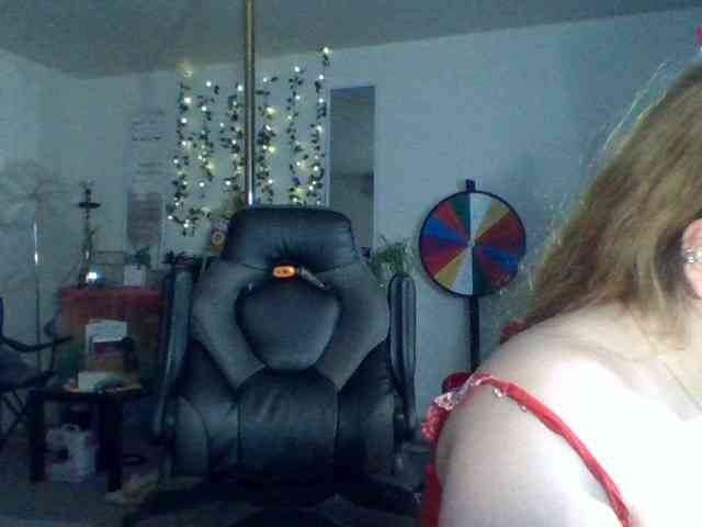 bustyprincessleila bustyprincessleila