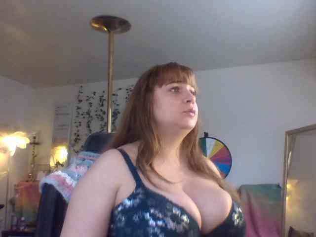BustyPrincessLeila webcam