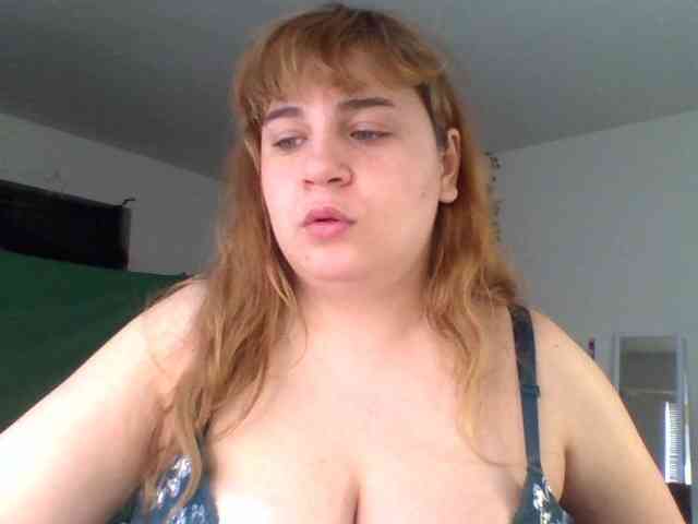 BustyPrincessLeila webcam