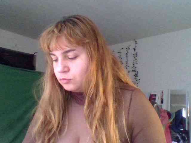 BustyPrincessLeila webcam