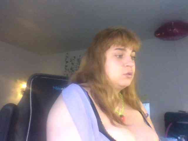 BustyPrincessLeila webcam