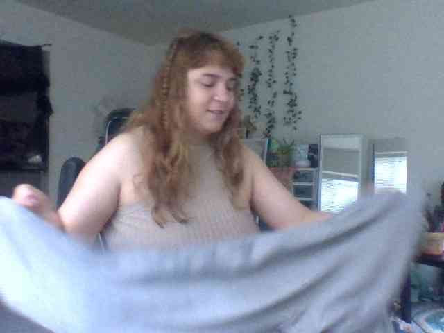 BustyPrincessLeila webcam