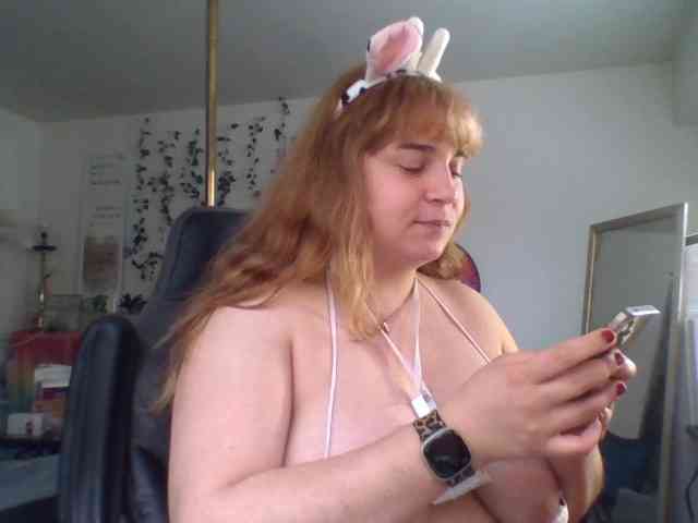 bustyprincessleila bustyprincessleila