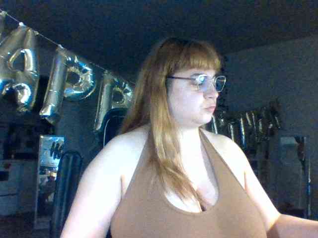 BustyPrincessLeila webcam