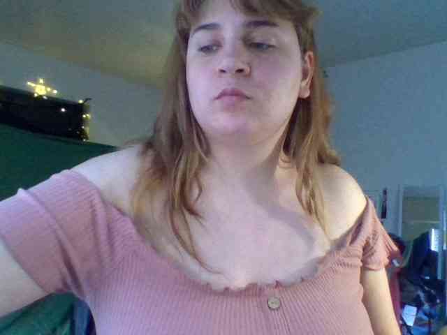 BustyPrincessLeila webcam