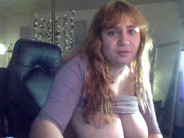 BustyPrincessLeila webcam
