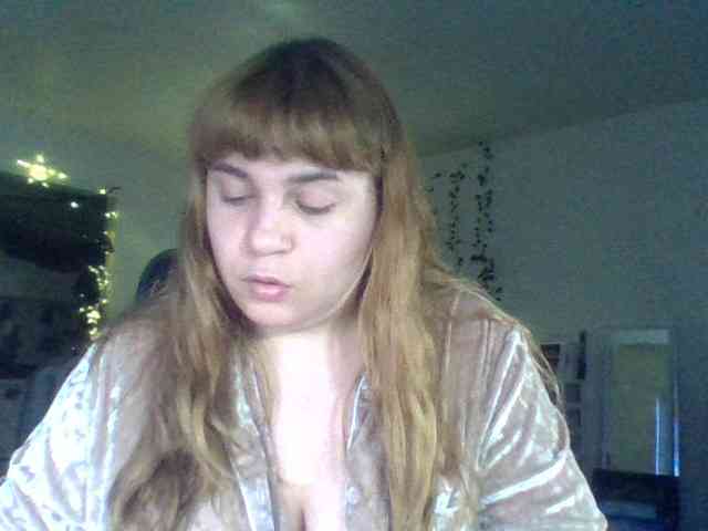 BustyPrincessLeila webcam