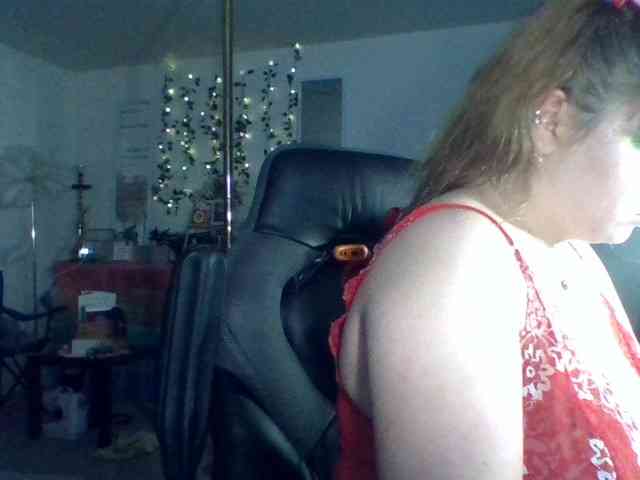 BustyPrincessLeila webcam