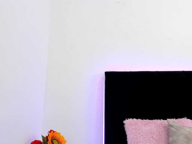 celestesderek's BongaCams show and profile