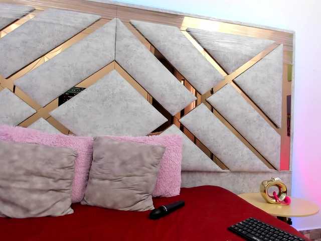 celestesderek's BongaCams show and profile