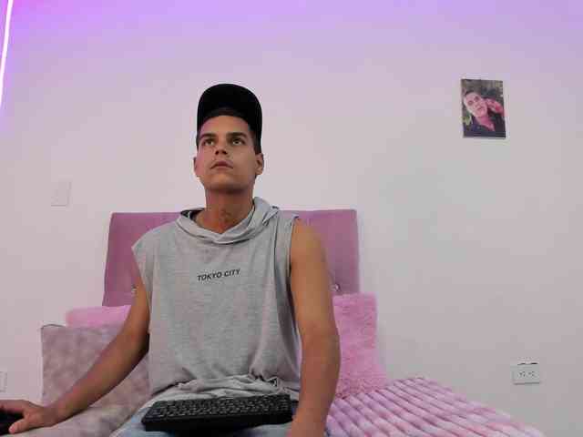 celestesderek webcam