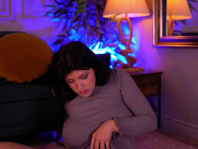 AlenaCapricious on BongaCams