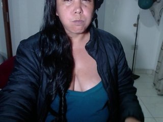 vivian-milf-paint Porn Show