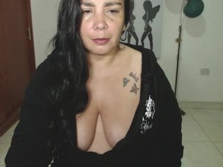 vivian-milf-paint Porn Show