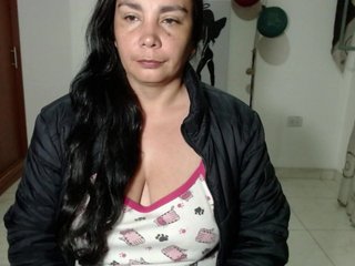 vivian-milf-paint Porn Show