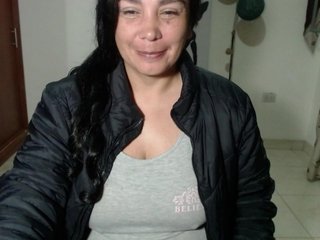 vivian-milf-paint Porn Show