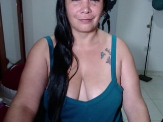 vivian-milf-paint Porn Show