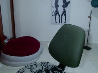 vivian-milf-paint Porn Show