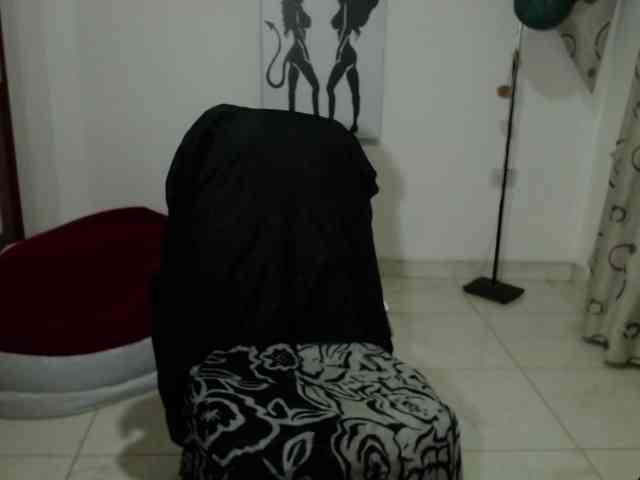 vivian-milf-paint webcam