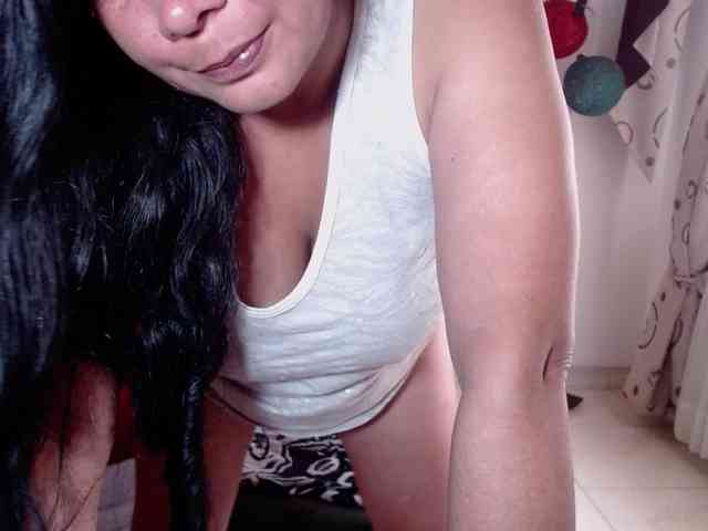 vivian-milf-paint webcam