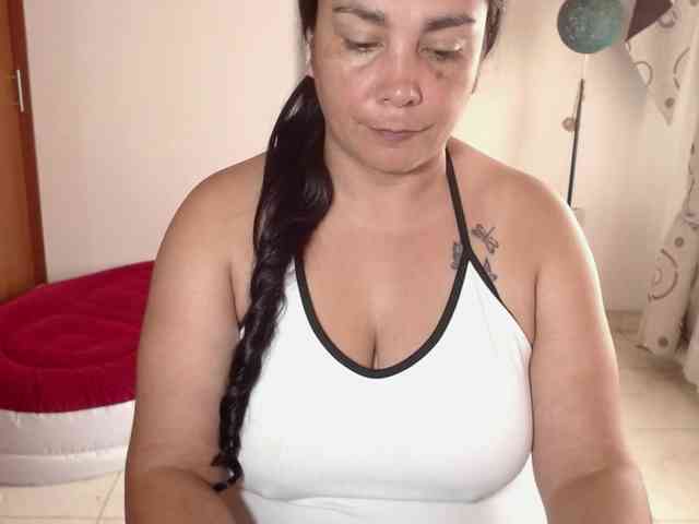 vivian-milf-paint vivian-milf-paint