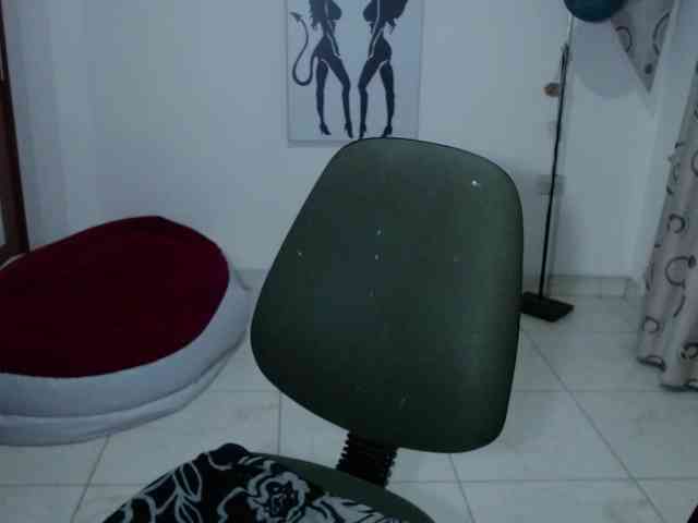 vivian-milf-paint webcam