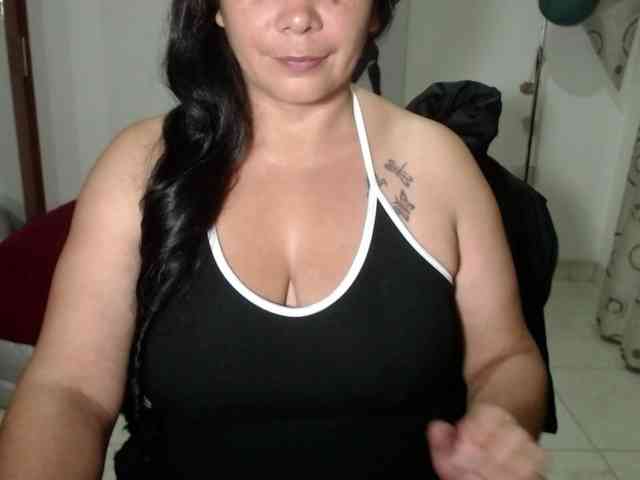 vivian-milf-paint webcam