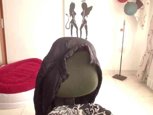 vivian-milf-paint webcam