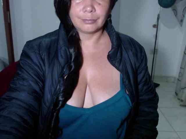 vivian-milf-pain... Live Webcam on BongaCams