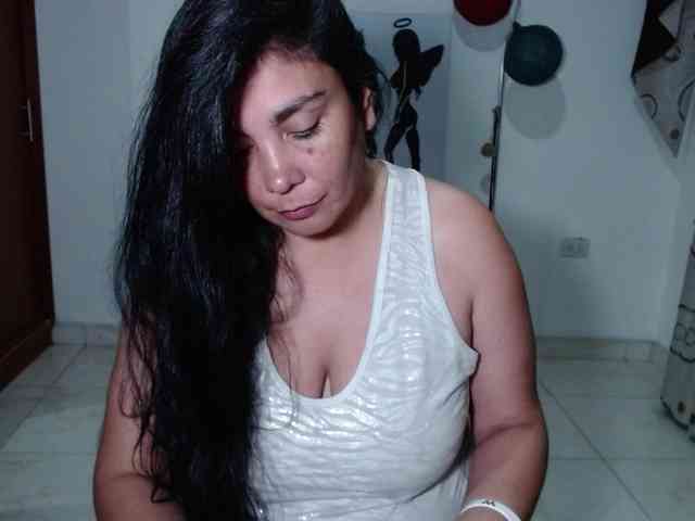 vivian-milf-pain... Live Webcam on BongaCams