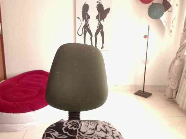 vivian-milf-paint webcam