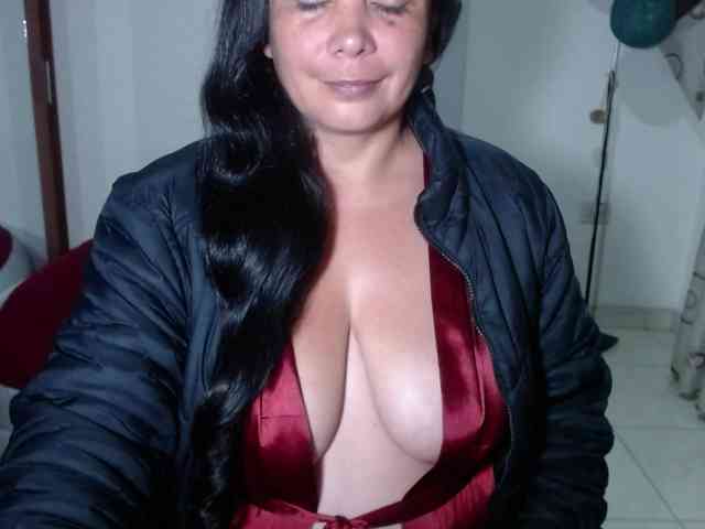 vivian-milf-paint webcam